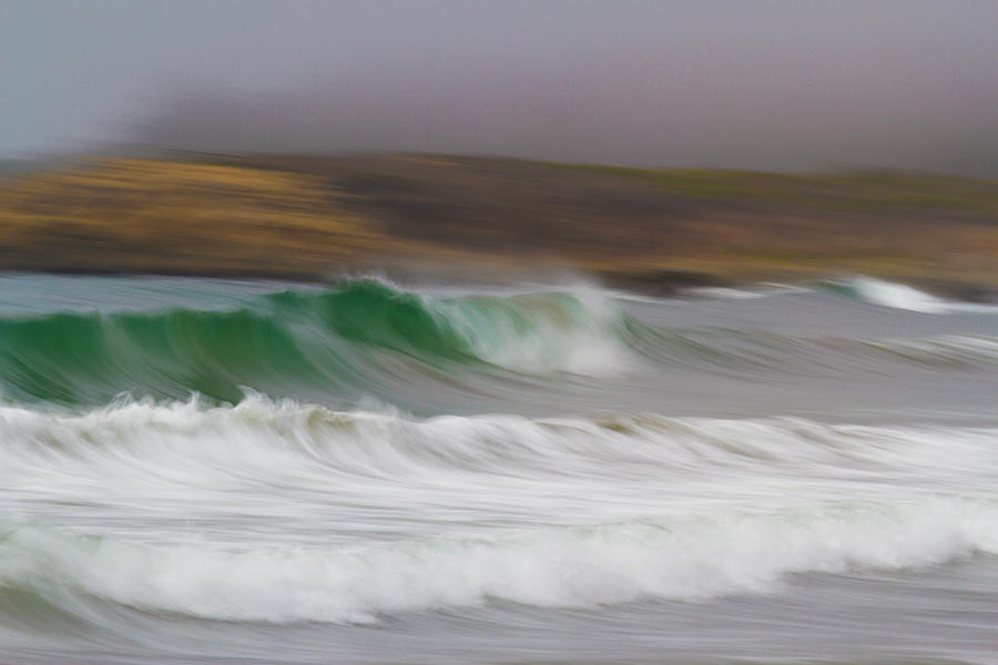 Wave Photograph by Archi Trujillo