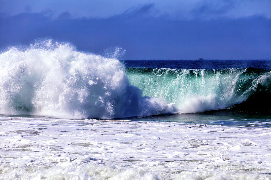 Bioluminescent waves hit the shores of California