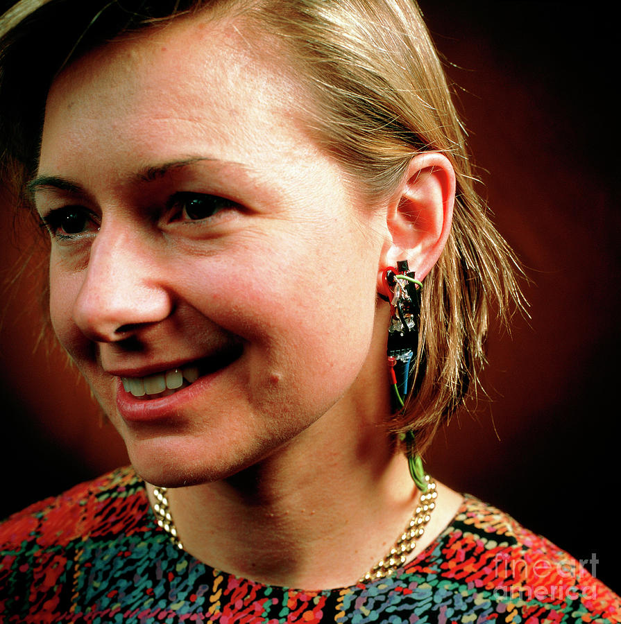 Wearable Computer: Stress-detecting Earring Photograph by Sam Ogden/science Photo Library