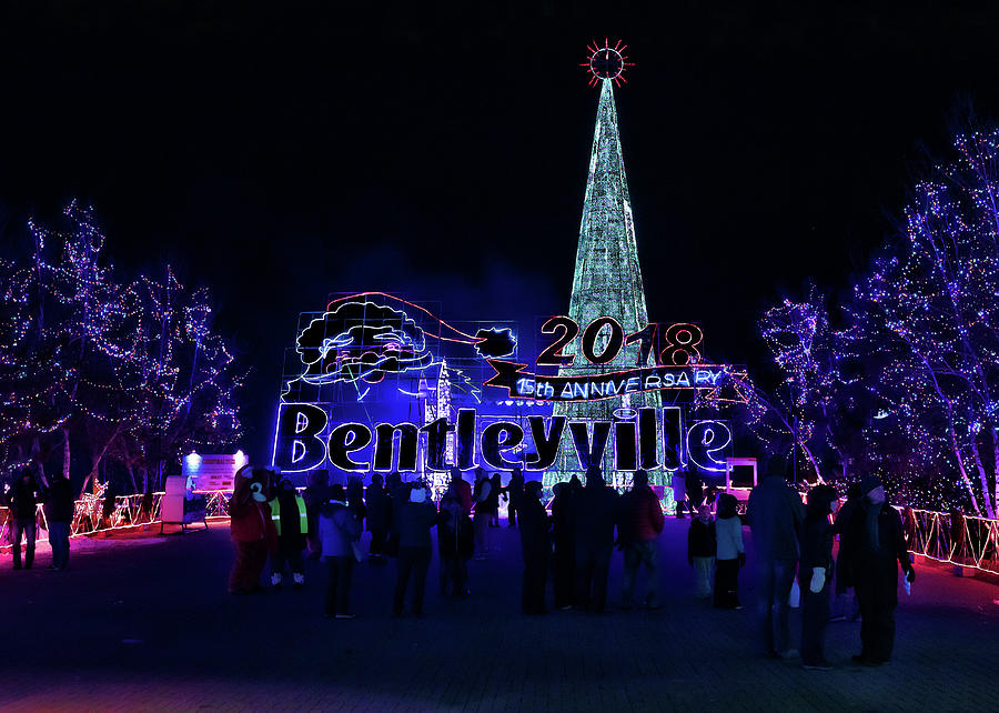 Welcome to Bentleyville  Photograph by Susan Rissi Tregoning