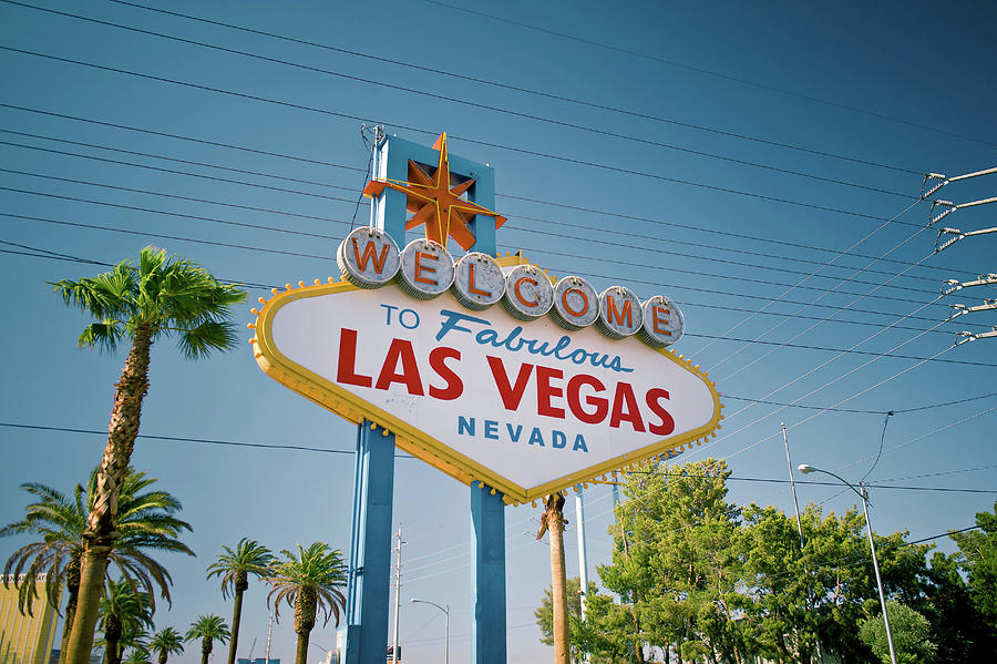 Las Vegas Digital Art - Welcome To Fabulous Las Vegas Sign by Ben Pipe Photography
