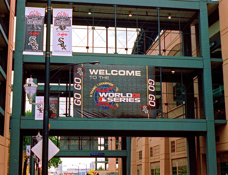 Welcome World Series 2005 Photograph by Thomas Firak