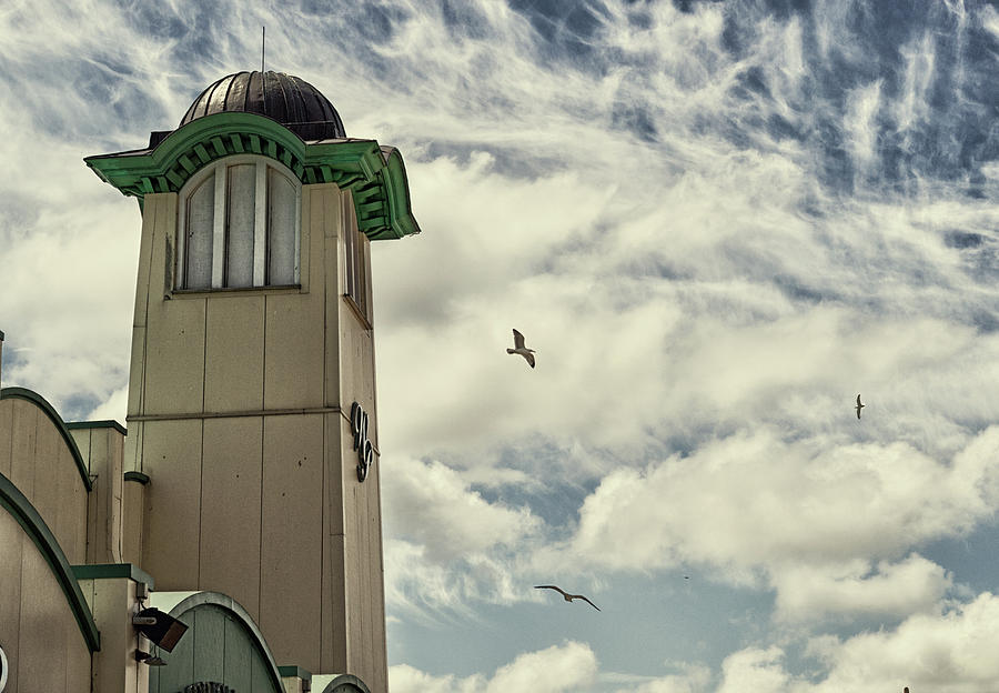 Wellington pier entertainment centre tower Photograph by Scott Lyons