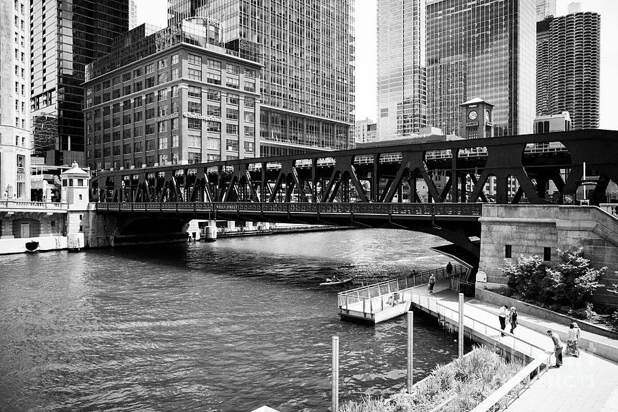 Chicago Photograph - Wells Street Bridge Bascule Bridge Chicago Illinois United States Of America by Joe Fox Chicago Photograph - Wells Street Bridge Bascule Bridge Chicago Illinois United States Of America by Joe Fox