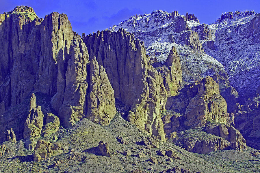 West End Of The Superstition Mountains Digital Art by Tom Janca