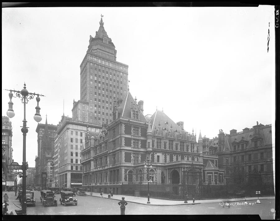 West Side Of Fifth Avenue Looking South Photograph by The New York Historical Society