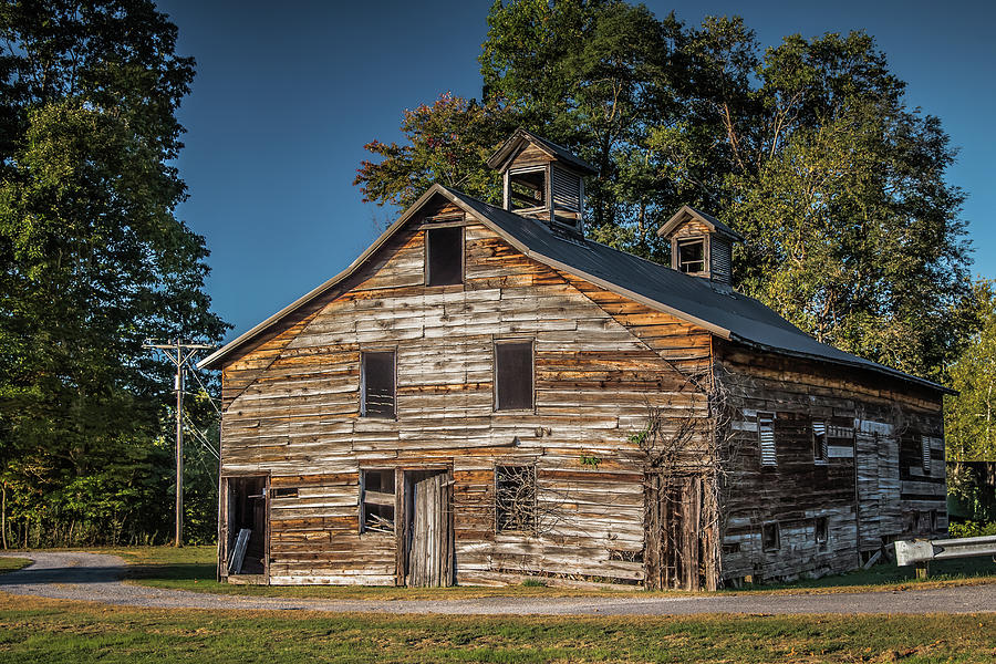 West Virginia Barn Photograph by Guy Whiteley