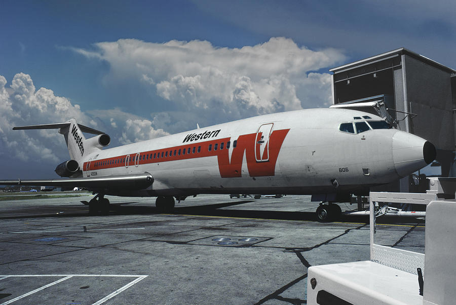 Western Airlines Boeing 727 at the Gate Photograph by Erik Simonsen