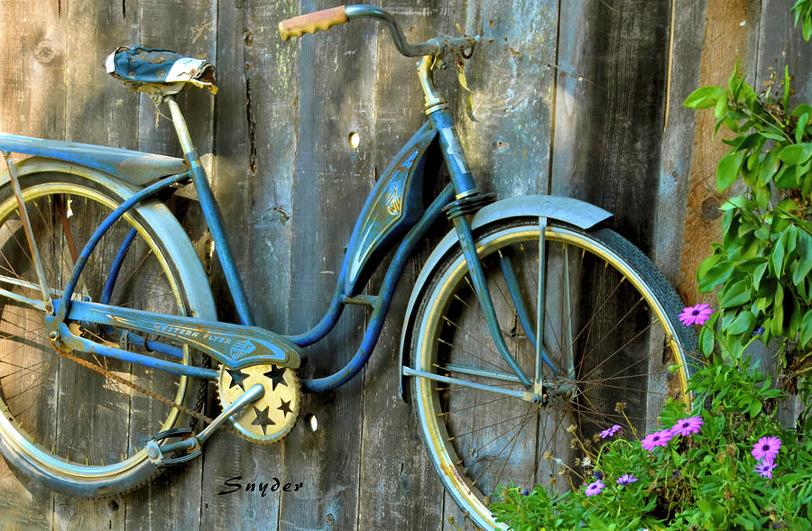 Western Flyer Vintage Bicycle Photograph by Floyd Snyder