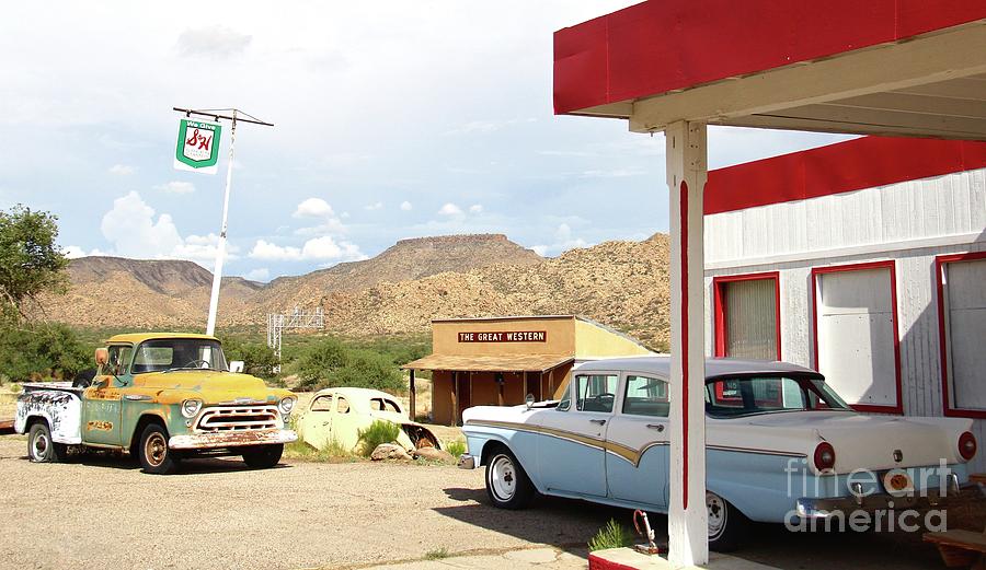 Car Photograph - Western World of Rt 66 by Suzanne Oesterling