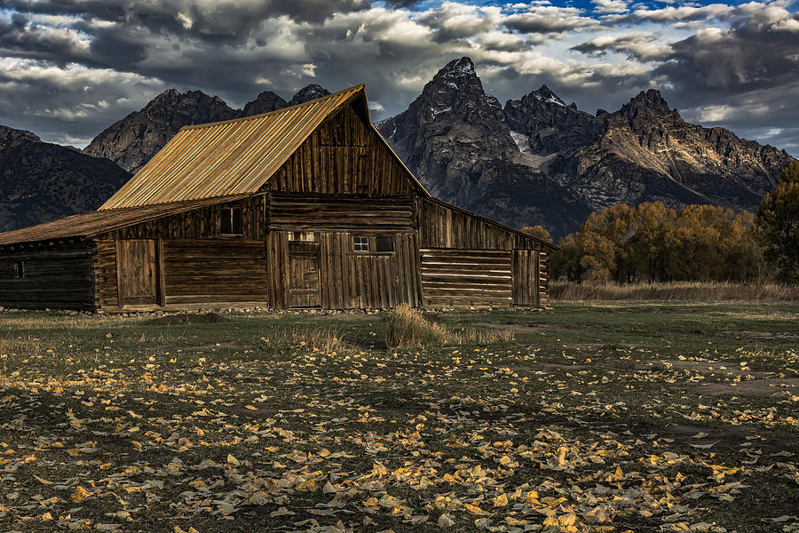 Mountain Photograph - Westward Home by James H Egbert