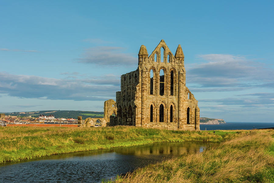 Whitby Abbey, Yorkshire Photograph by David Ross