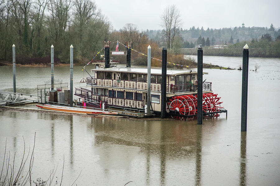 Willamette Queen on a Rainy Day Photograph by Tom Cochran