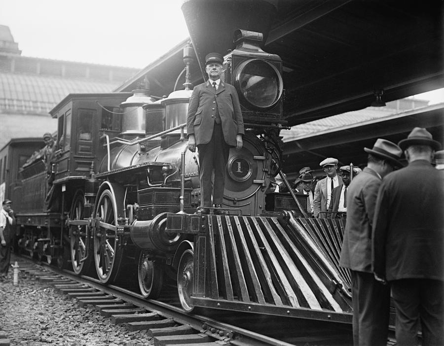William Crooks 4-4-0 Steam Locomotive Photograph by War Is Hell Store