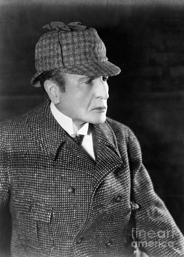William Gillette Portraying Sherlock Photograph by Bettmann