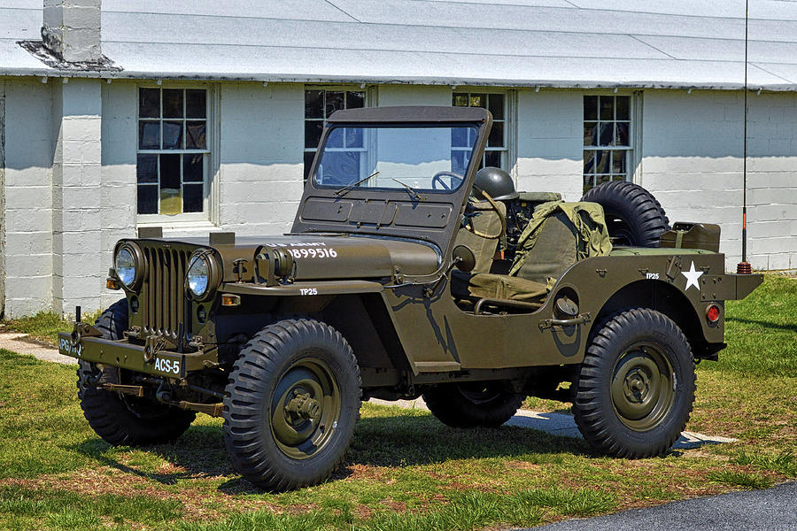Willys Army Jeep 20899516 at Fort Miles Photograph by Bill Swartwout