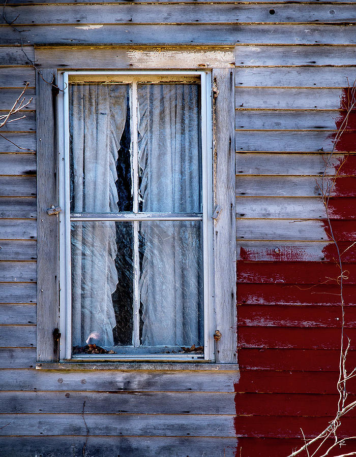 Window in Marlboro Photograph by Tom Romeo