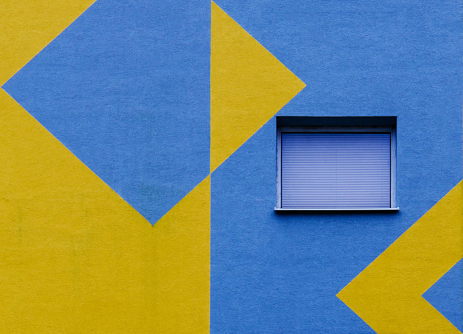 Window To The World Geometry Photograph by Karol Vaan