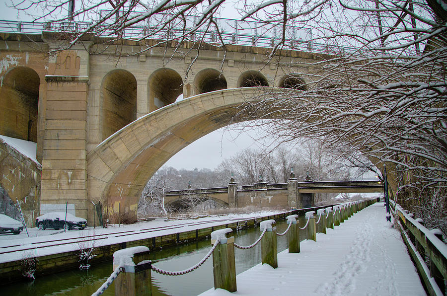 Winter Along the Manayunk Canal - Philadelphia Photograph by Bill Cannon