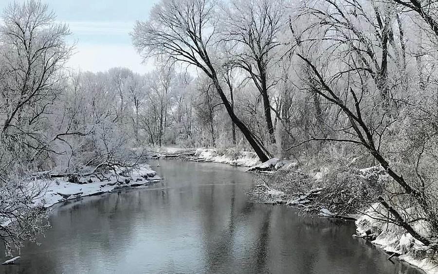 Winter Beauty on the Creek Photograph by Bruce Bley