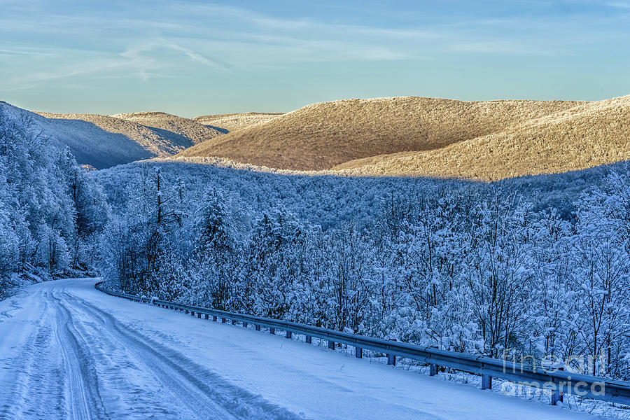 Winter Drive Highland Scenic Highway Photograph by Thomas R Fletcher