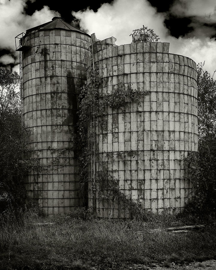 Wisconsin Silo Photograph by Bud Simpson