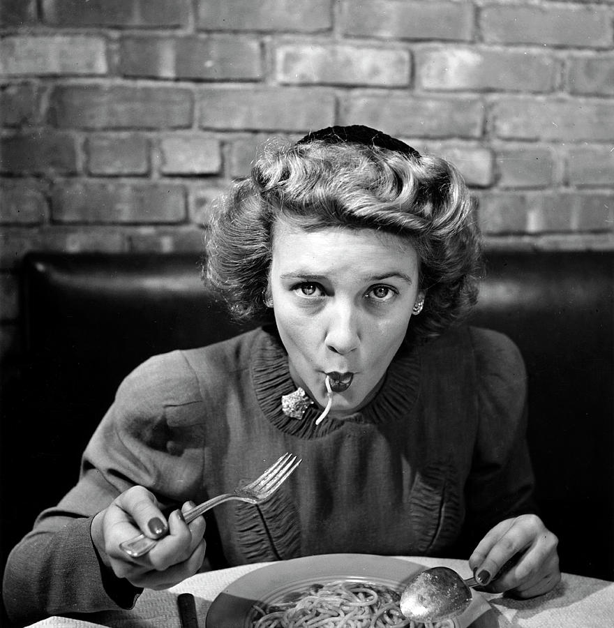 Woman Eating Spaghetti In Restaurant 5 Photograph by Alfred Eisenstaedt Woman Eating Spaghetti In Restaurant 5 Photograph by Alfred Eisenstaedt