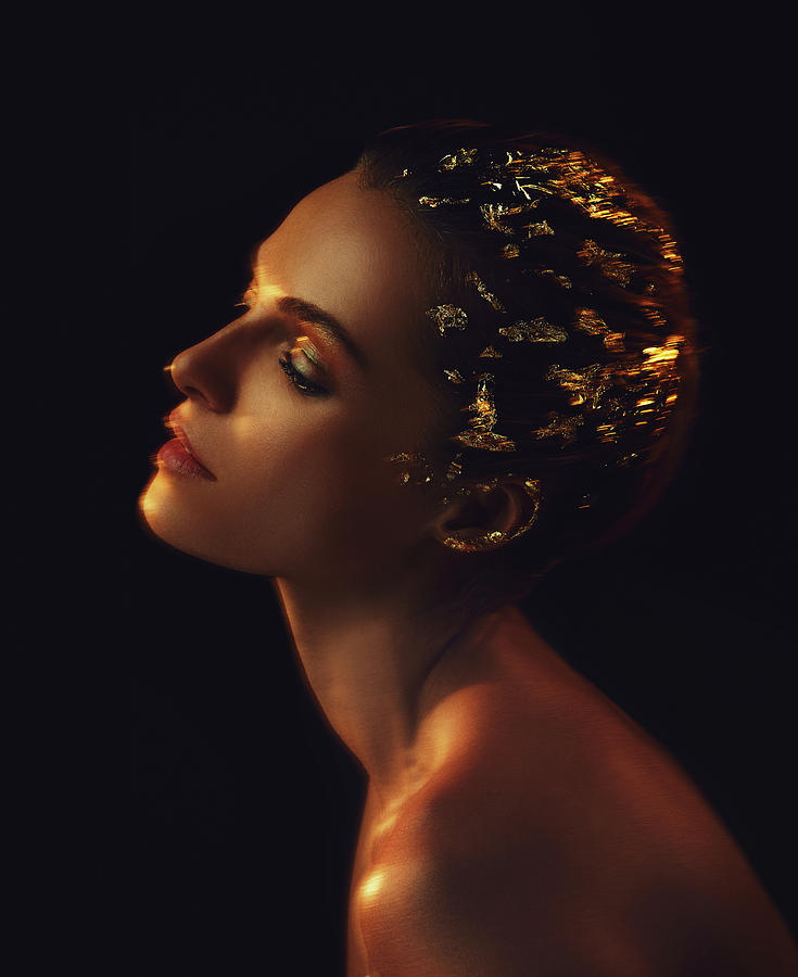 Gold Photograph - Woman in Gold, 2015 by Chris Hunt Gold Photograph - Woman in Gold, 2015 by Chris Hunt