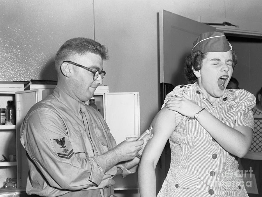 Woman Marine Screaming Photograph by Bettmann
