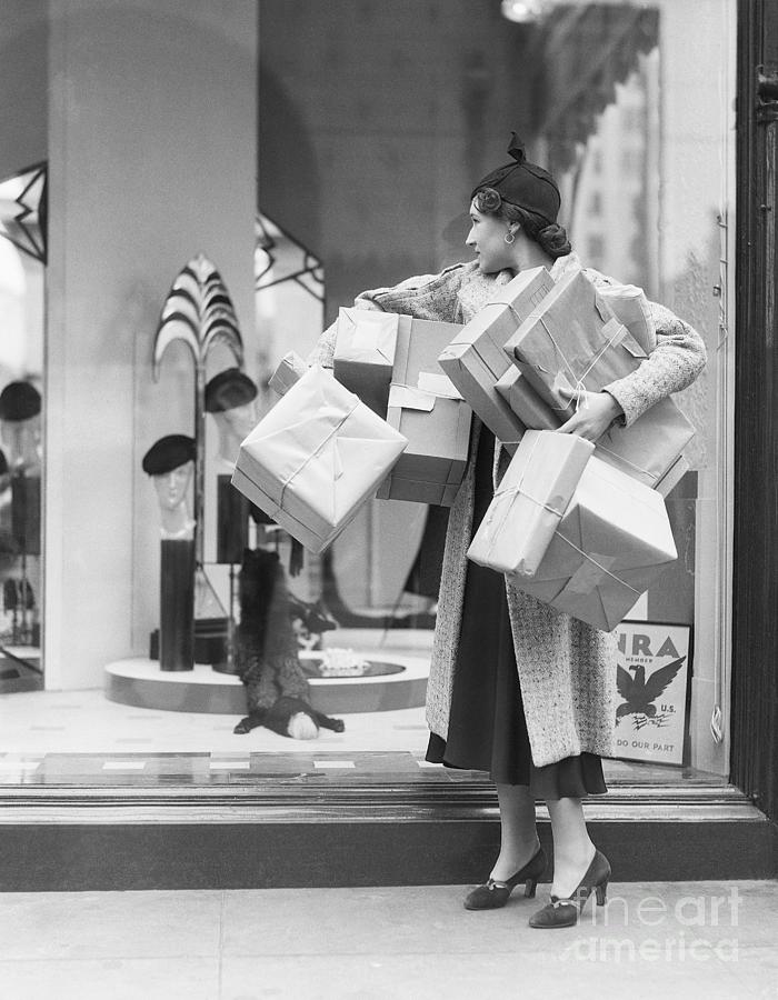Woman Shopping At Shops Cooperating Photograph by Bettmann