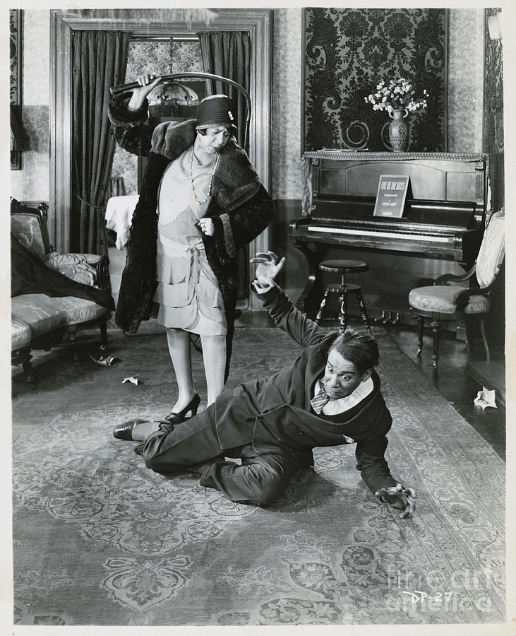 Woman Threatening Man With Whip Photograph by Bettmann - Fine Art America