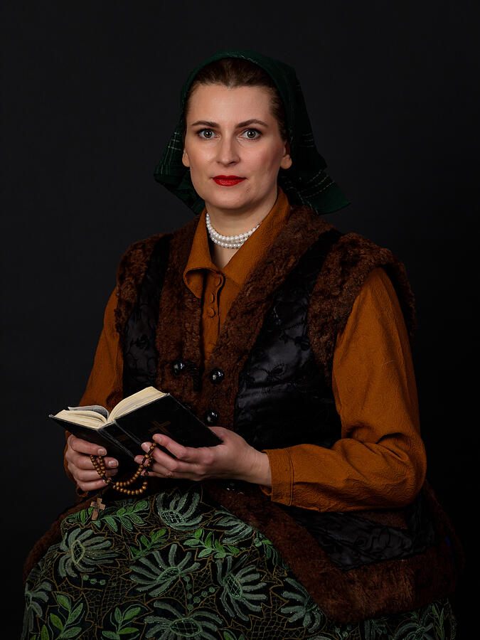 Woman With Prayer Book Photograph by Simko Jan