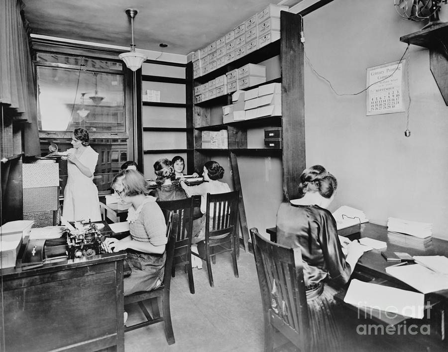 Women Performing Different Office Tasks Photograph by Bettmann