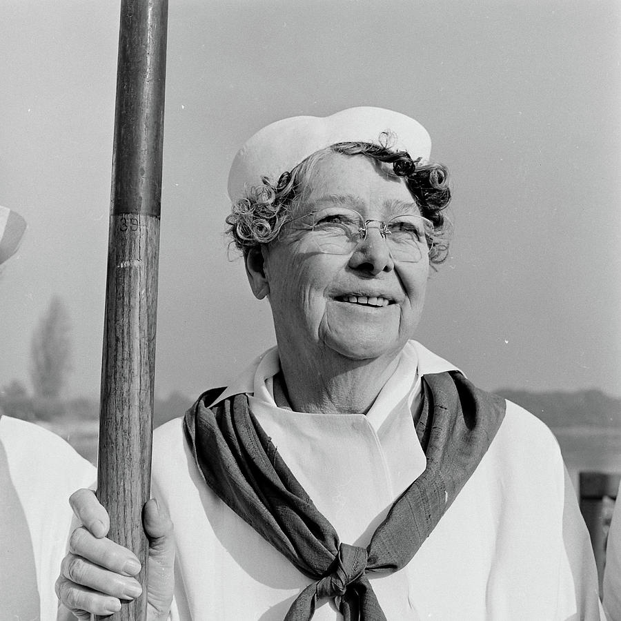 Paddle Photograph - Womens Rowing Club by Charles Steinheimer
