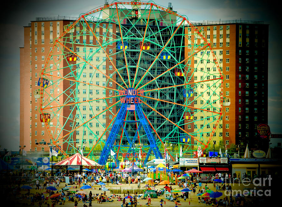 Wonder Wheel Coney Island Photograph by Debra Banks