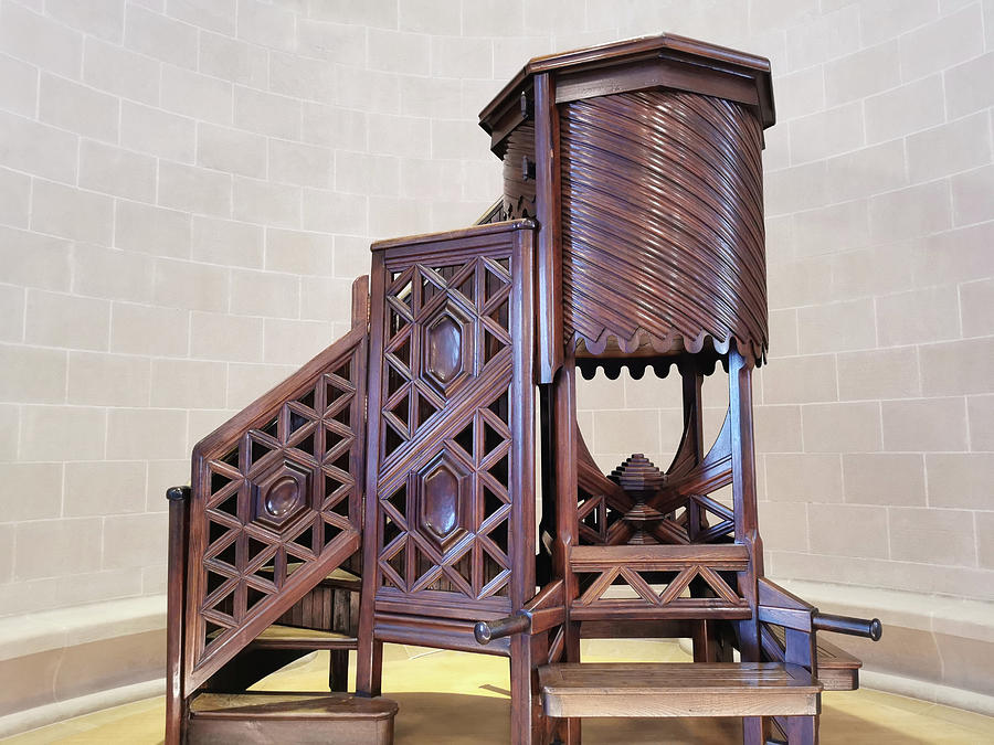 Wooden Pulpit by Art Spectrum Wooden Pulpit by Art Spectrum