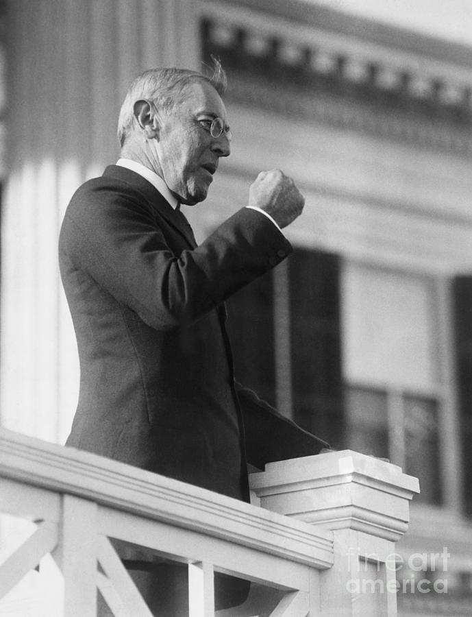 Woodrow Wilson Clenching Fist Photograph by Bettmann