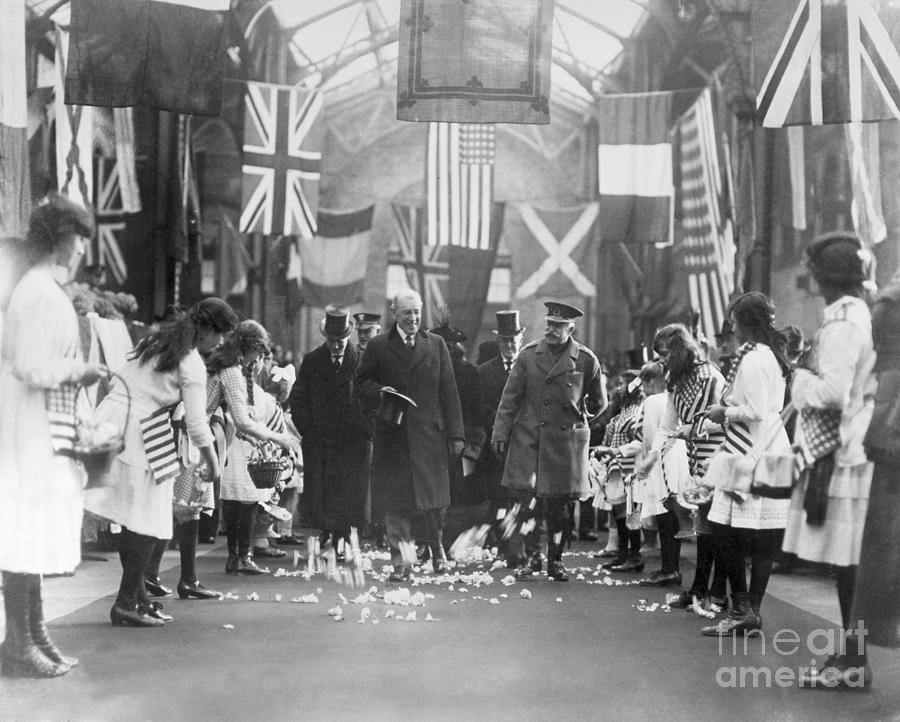 Woodrow Wilson Leading A Processional Photograph by Bettmann Woodrow Wilson Leading A Processional Photograph by Bettmann