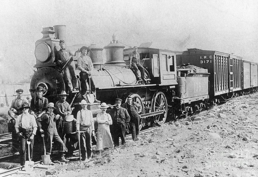 Workers, Intercolonial Railway 136 Photograph by Bettmann - Pixels