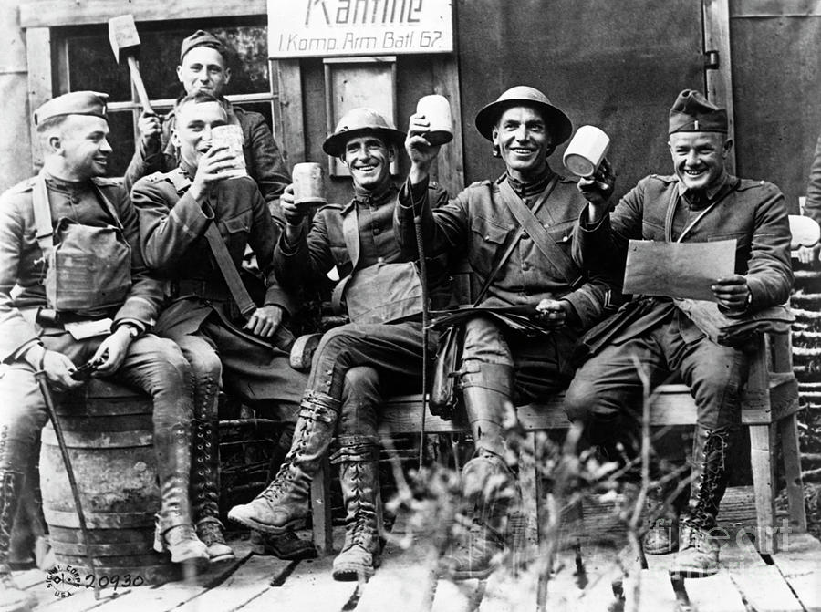 World War I Buddies Have A Drink Photograph by Bettmann