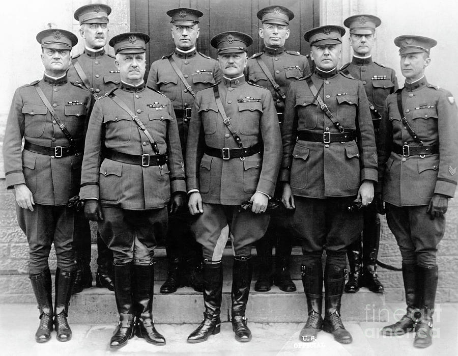 World War I Military Officers Posing Photograph by Bettmann