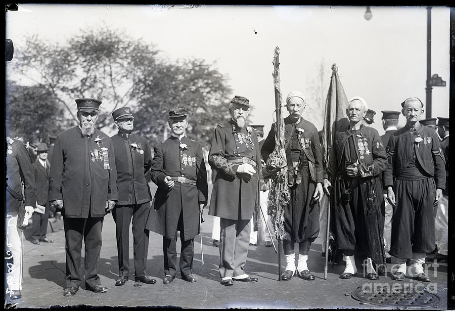 World War I Veterans At Memorial Day Photograph by Bettmann