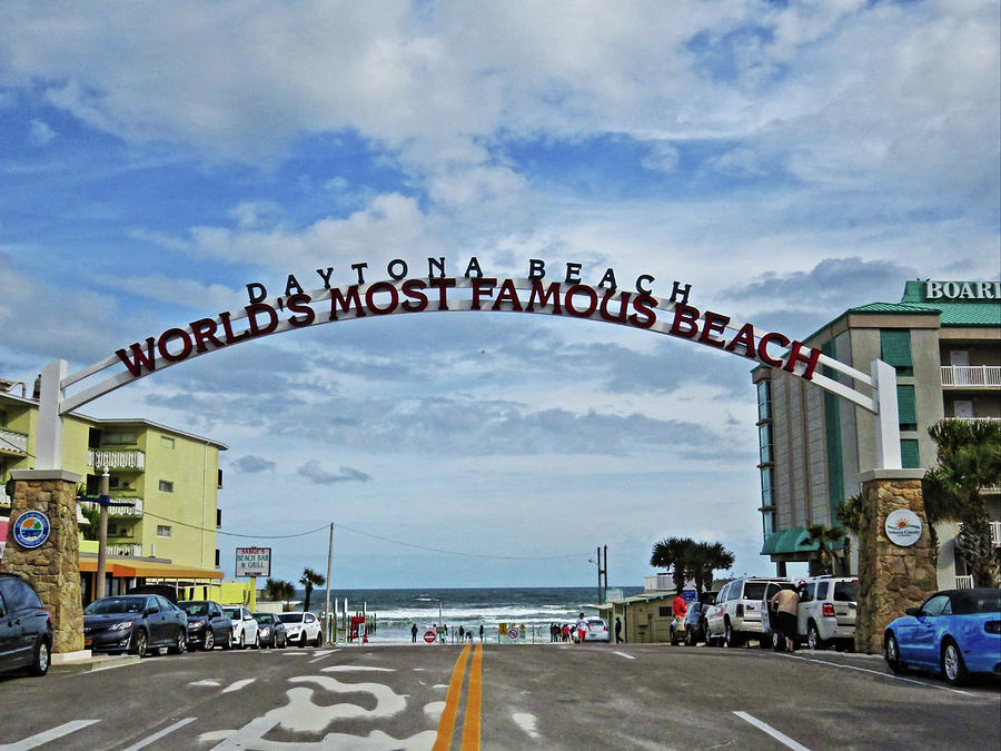 World's Most Famous Beach Photograph by Roger Epps - Fine Art America