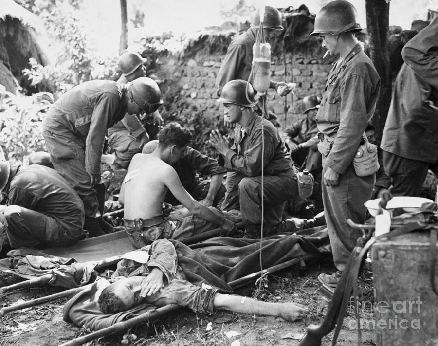 Wounded American Soldiers In Korea Photograph by Bettmann