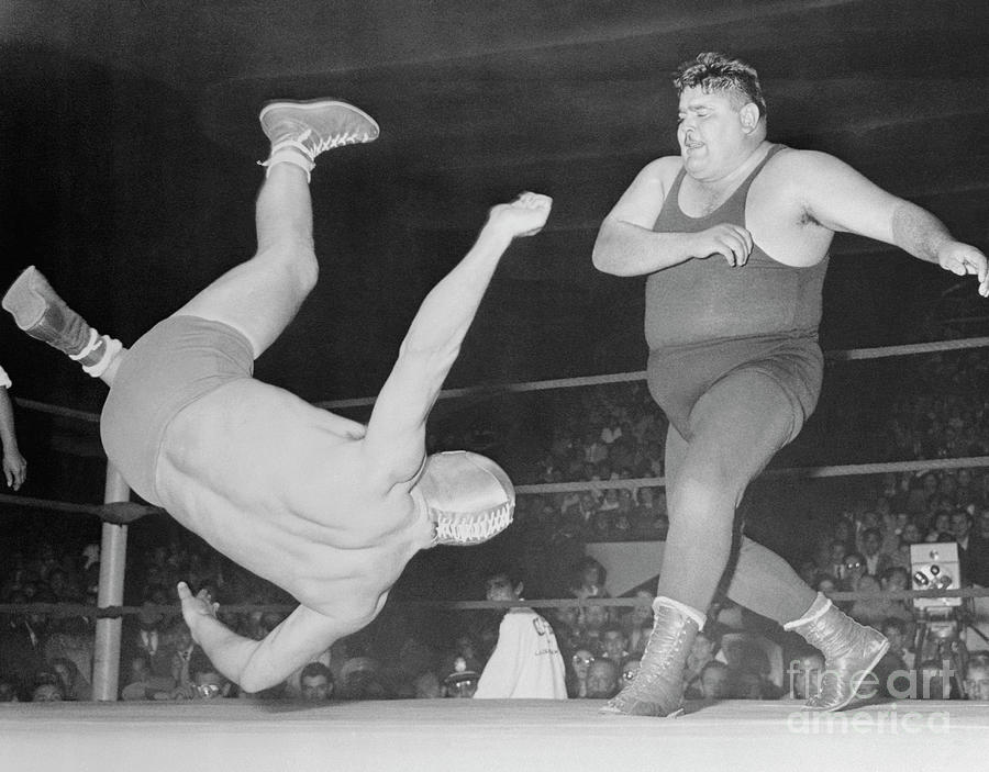 Wrestling Action Inside The Ring Photograph by Bettmann
