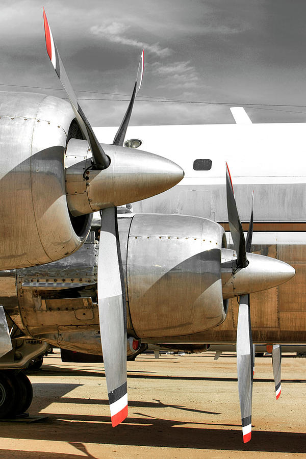 Wright R-2880 Radial Engines by Chris Smith Wright R-2880 Radial Engines by Chris Smith
