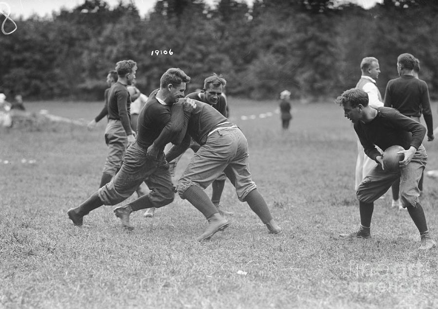 Yale Football Teammates Practicing Photograph by Bettmann