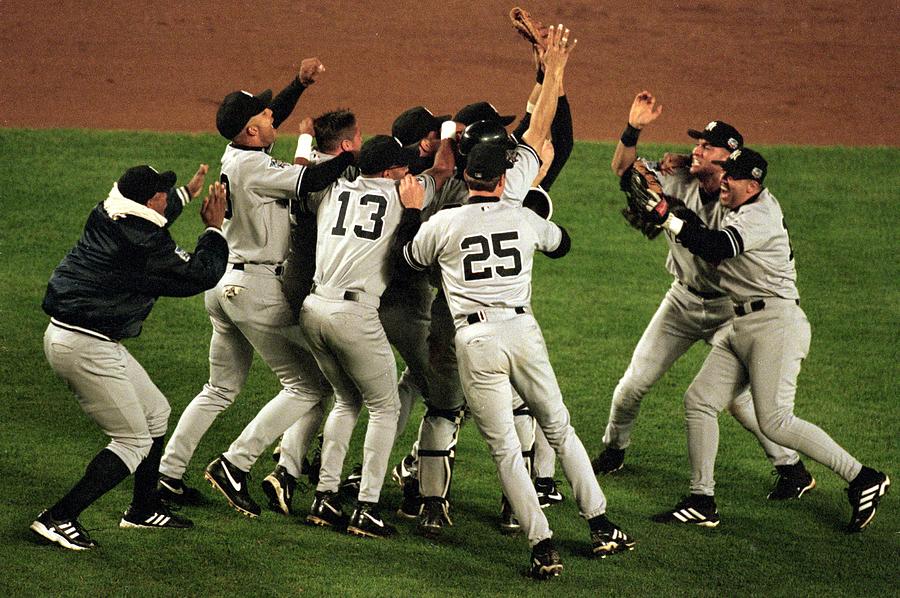 Yankees Celebrate Photograph by Al Bello