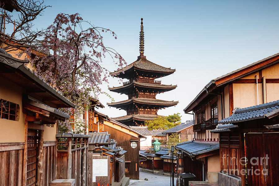 Yasaka pagoda in spring, Kyoto, Japan Photograph by Matteo Colombo