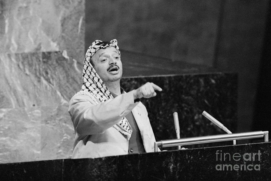 Yasser Arafat Addresses The Un General Photograph by Bettmann - Fine